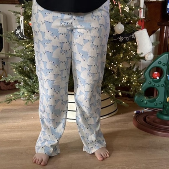 Women's Polar Bear Print Microfleece Pajama Pants - Picture 2 of 8